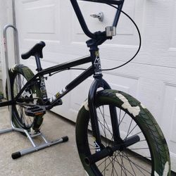 20" JET BMX BLOCK BMX BIKE