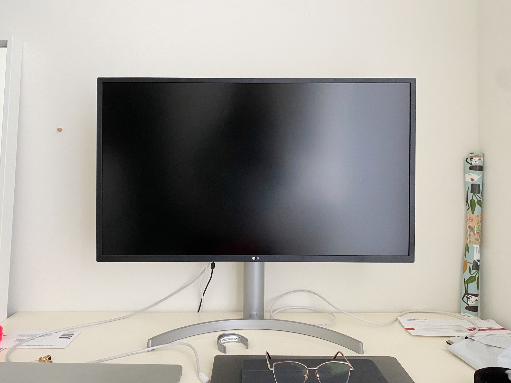 LG 32” 4K UHD LED Monitor