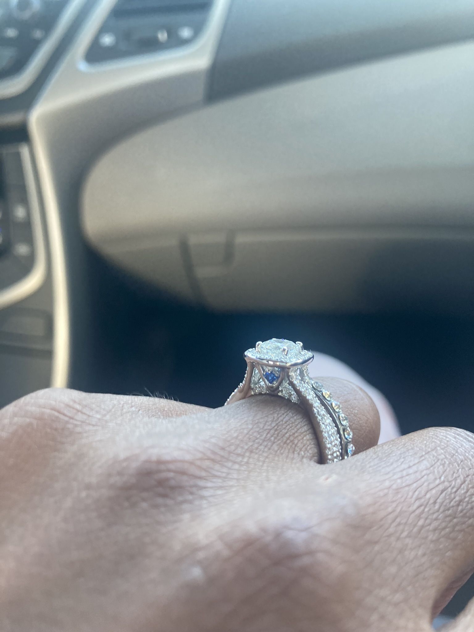 Vera Wang “love Collection” Engagement Ring Size 6 1/2