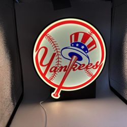 Yankees LED Lightbox – Unique MLB Gift | Handmade 3D Printed USB Display