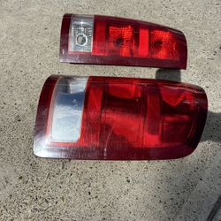2008 Tail Light Chevy