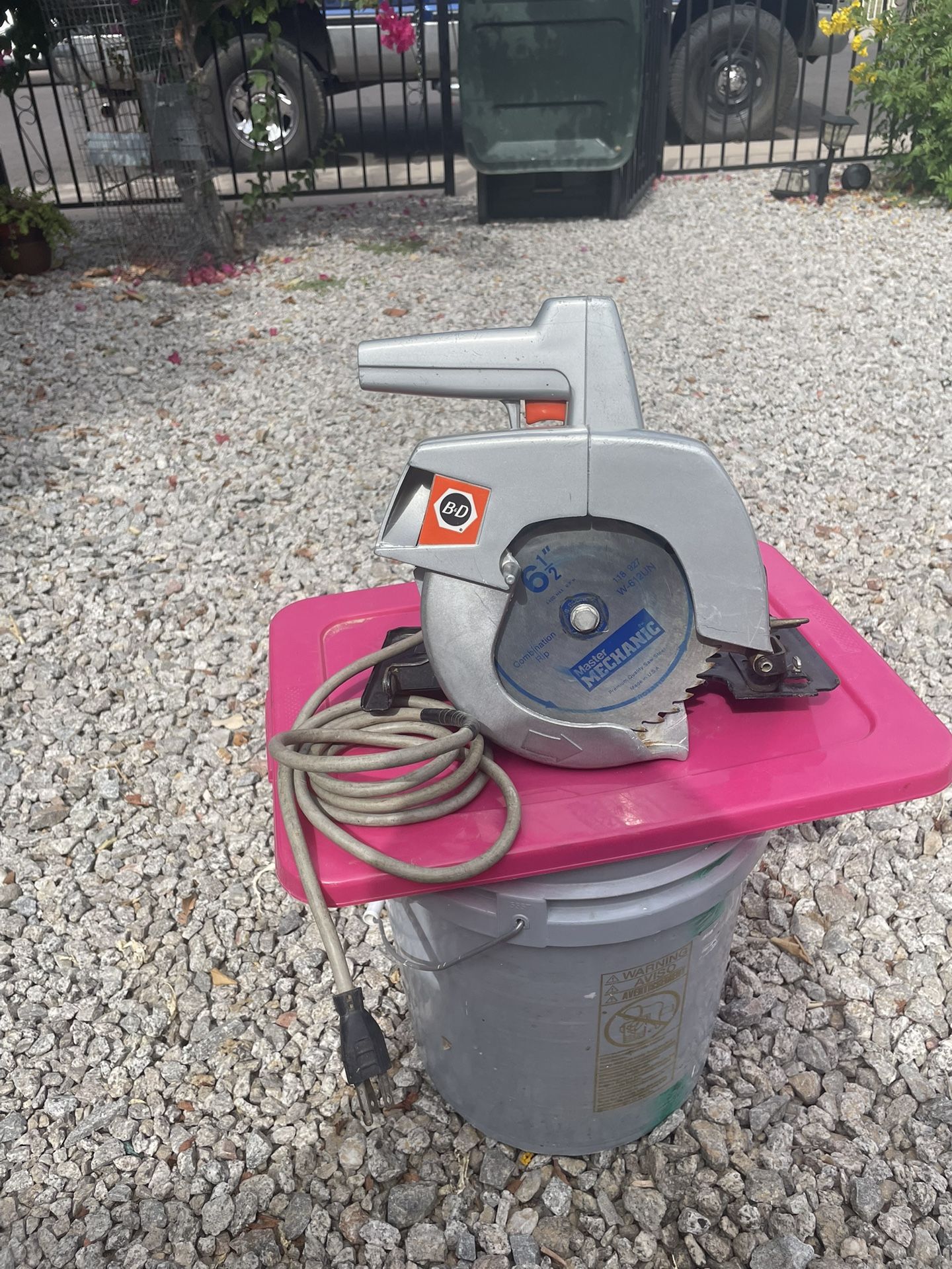Cerrucho Eléctrico Trabaja Bn 
