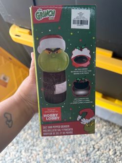 Grinch Salt and pepper