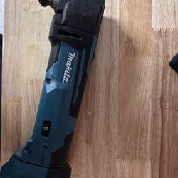 Makita Multi Tool (tool Only)