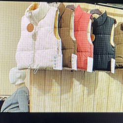 Women’s Vest / Puffer / Clothing/ Outdoor Wear 