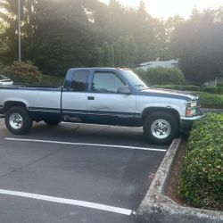 1(contact info removed) GMC Chevy Sierra SLE