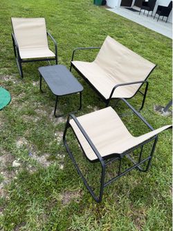 4-Piece Outdoor Patio Furniture Set