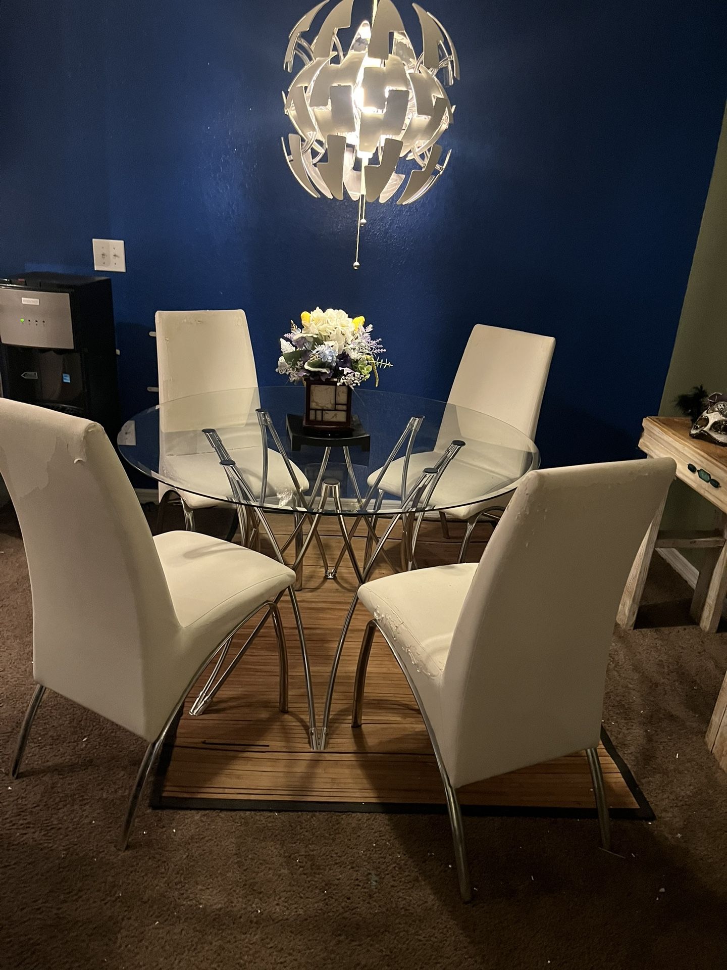 Dinner Table With Chairs