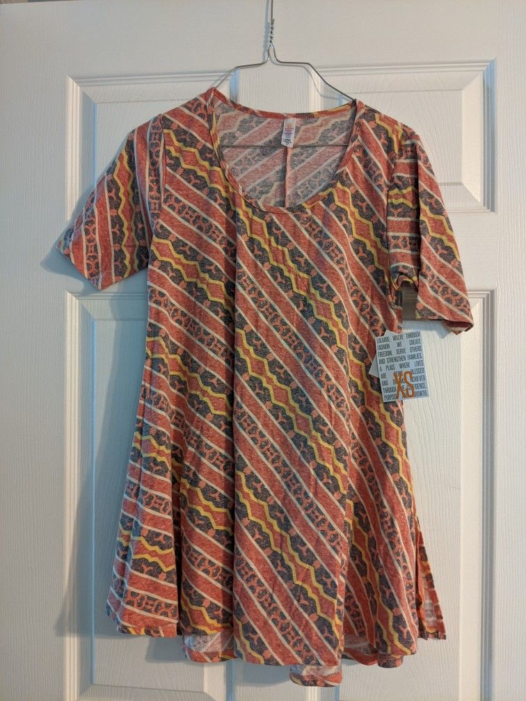 LuLaRoe Perfect T