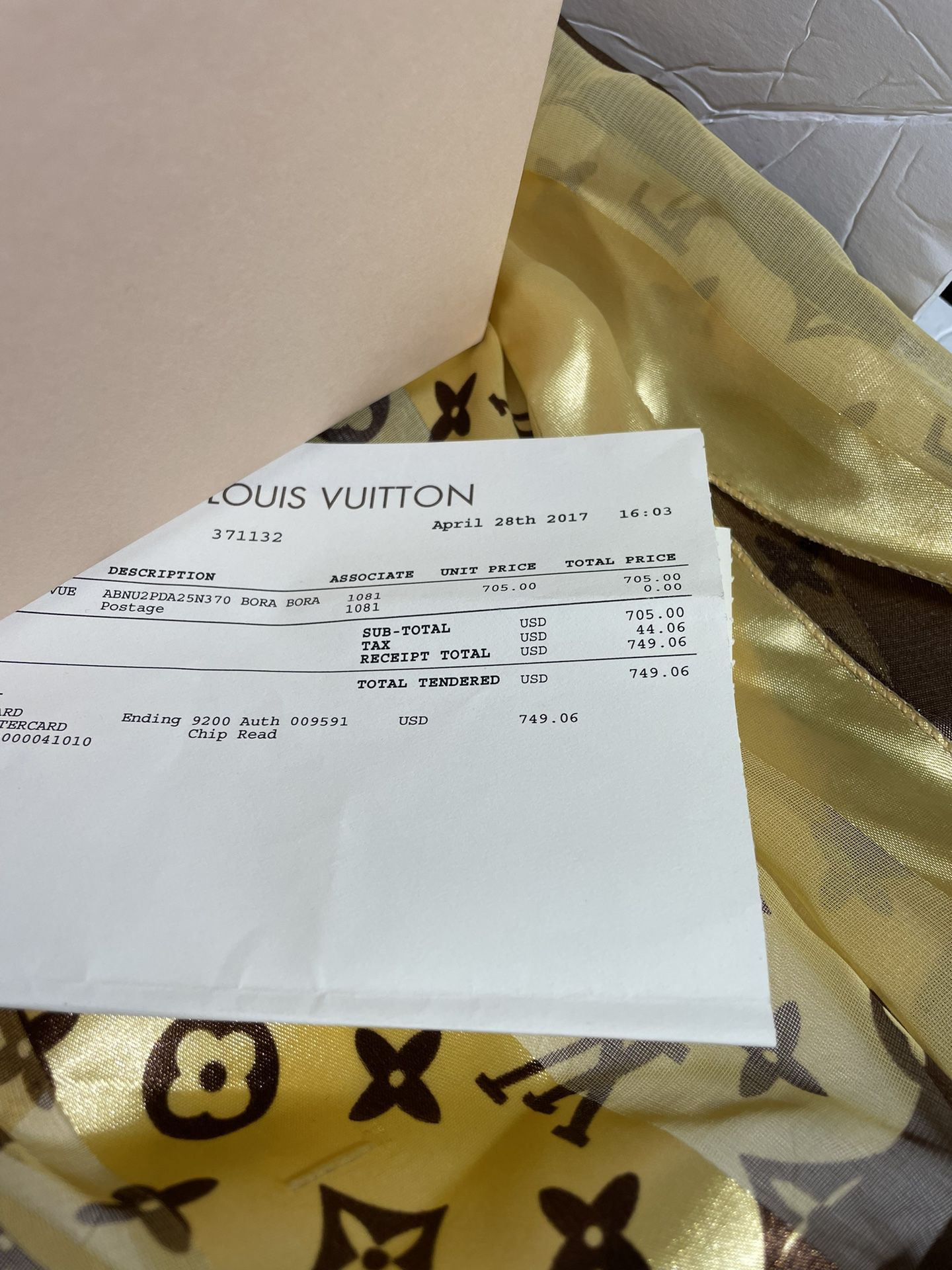 Shoes women Louis Vuitton like new for Sale in Oak Park, IL - OfferUp