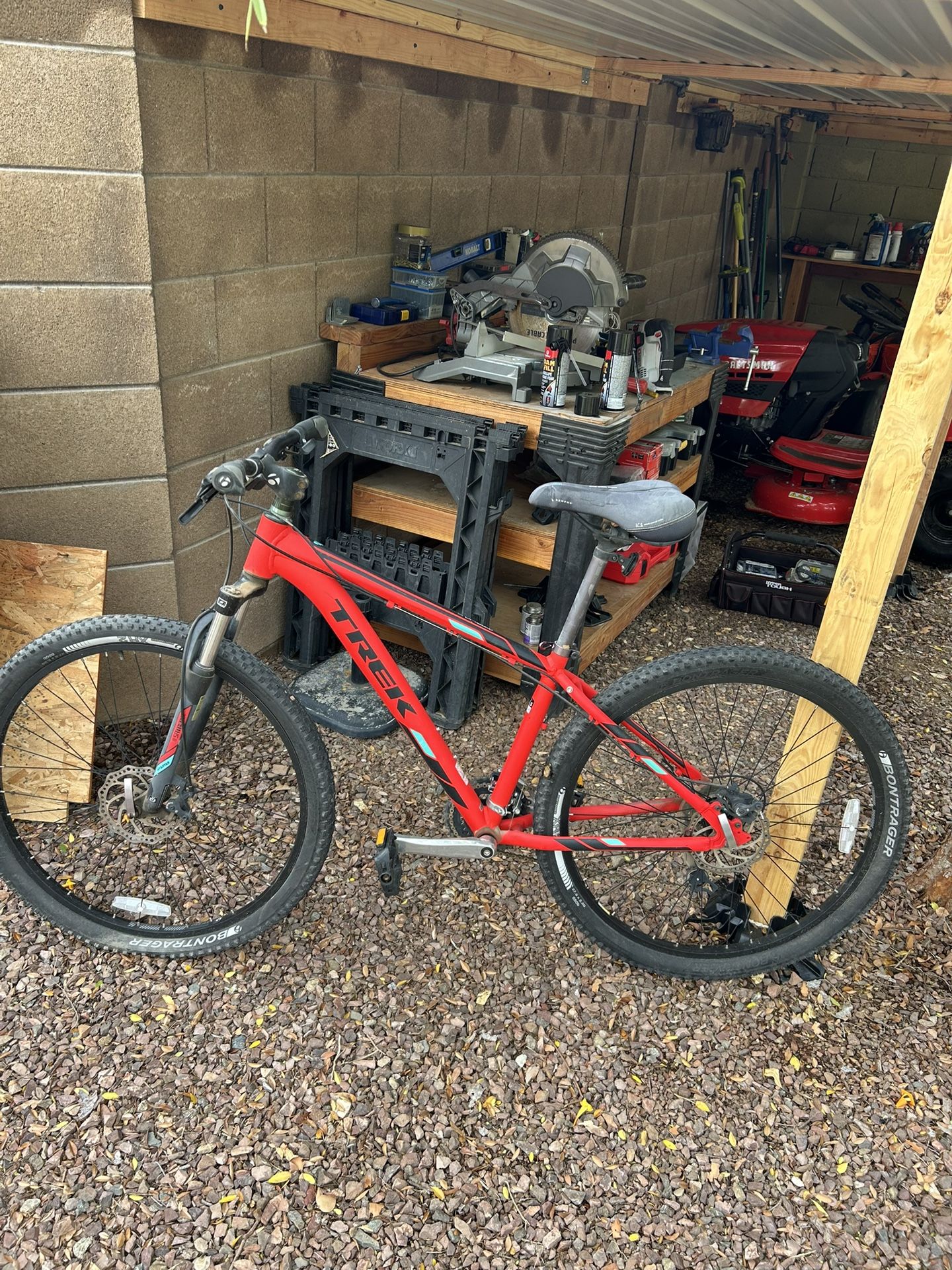 Trek Marlin 5 Mountain Bike
