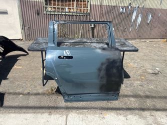 2025 RIVIAN R1S DOOR RIGHT PASSENGER REAR OEM
