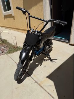 Upgraded 48V Razor MX650 Electric Dirt Bike • 30 MPH • Charger Included