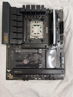 CPU Ryzen 7 7800x3d Motherboard tuf gaming b650-e wifi ram ddr5 Corsair vengeance 16gb