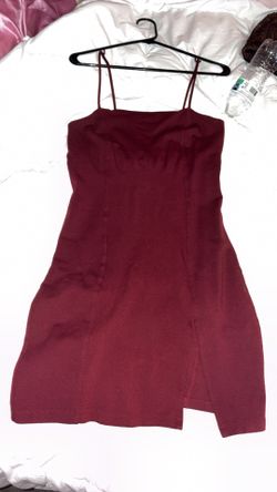 Maroon Dress With Thigh Split 