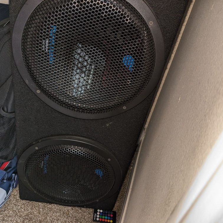 12 Inch Speakers an Box