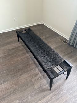 Entryway bench