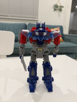 Transformers One Power Flip Optimus Prime (Orion Pax)