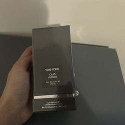 Tomford Oud Wood