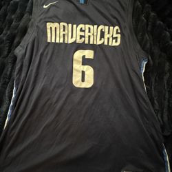Kristaps Porzingis Mavericks Adult Swingman Basketball Jersey