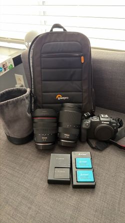 Canon EOS RP + RF 14-35mm f/4L + RF 24-240mm + Batteries + 2 Lowepro Bags