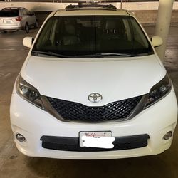 2015 Toyota Sienna