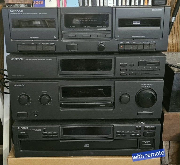 VINTAGE KENWOOD Stereo System with Speaker's
