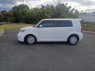 2010 Scion xB