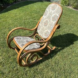 Sleigh Rocking Chair