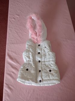 Tommy Hilfiger White Quilted Sleeveless Full Zip Snap Hooded Logo Vest size 12M
