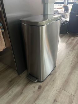 13L Stainless Steel Garbage Can —Like new!