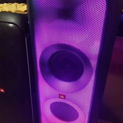 JBL partybox 1000   1100 watts