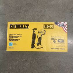 20V MAX Lithium-Ion Cordless Cable Stapler with 2.0Ah Battery, Charger and Bag