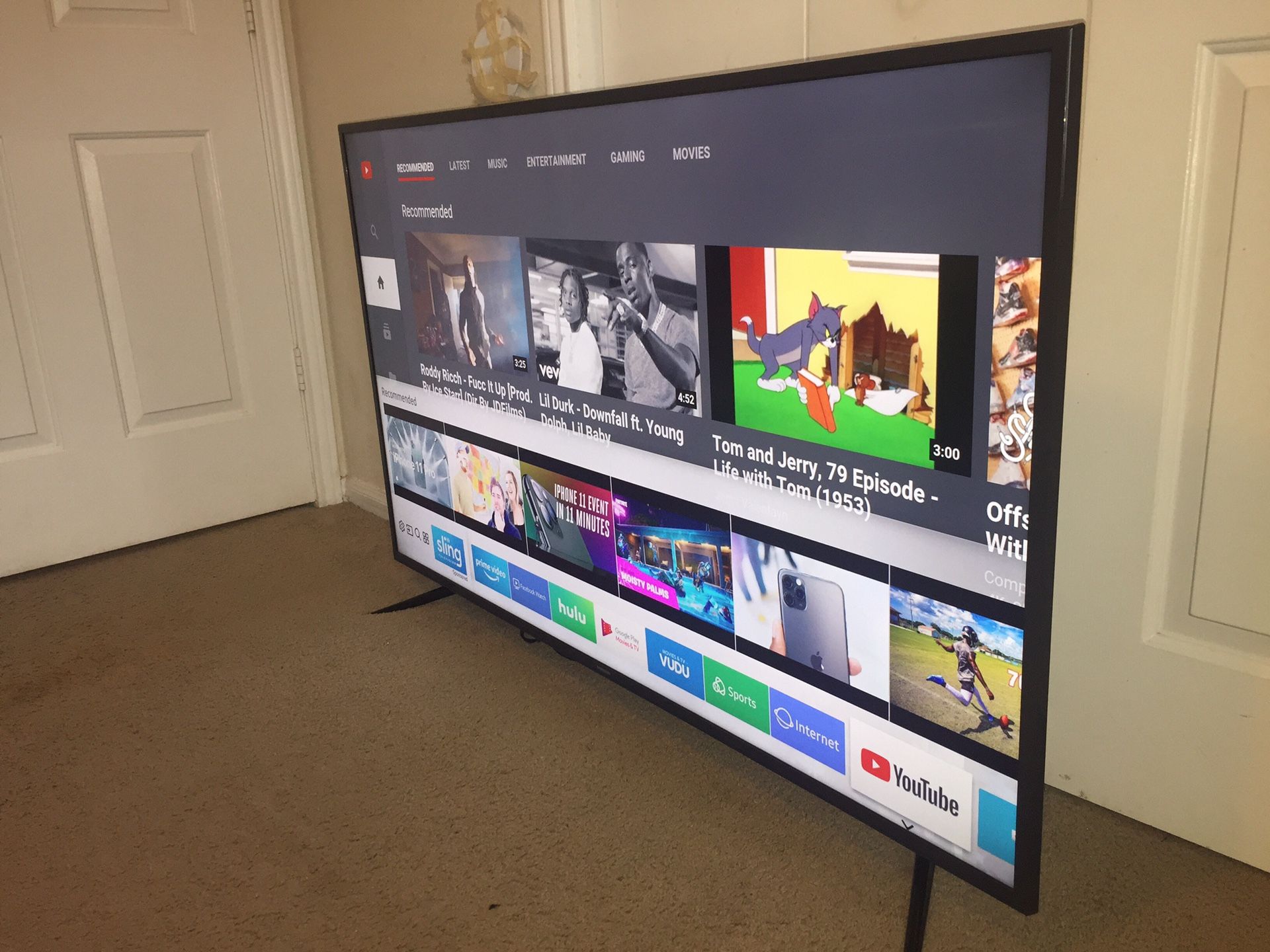 Samsung Smart Flat Screen Tv 55 Inch 4K