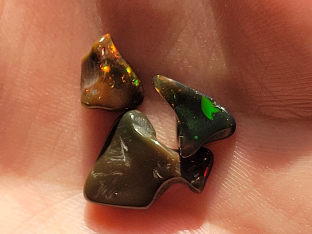 3pcs. Natural BLACK ETHIOPIAN FIRE OPAL POLISHED ROUGH 