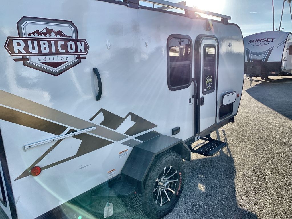 2023 Dutchmen RV Coleman Rubicon 1200 Series 1400BH