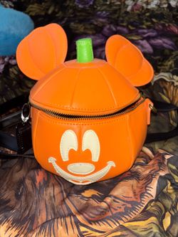 Loungefly Mickey Pumpkin bag