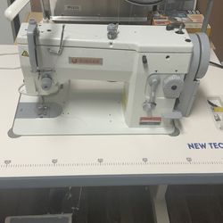 Sewing Machine Singer 20u83 Like New Used Like 3 Times