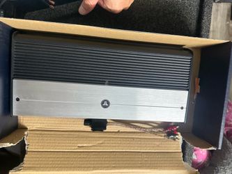 JL Audio XD1000/1v2 Amplifier