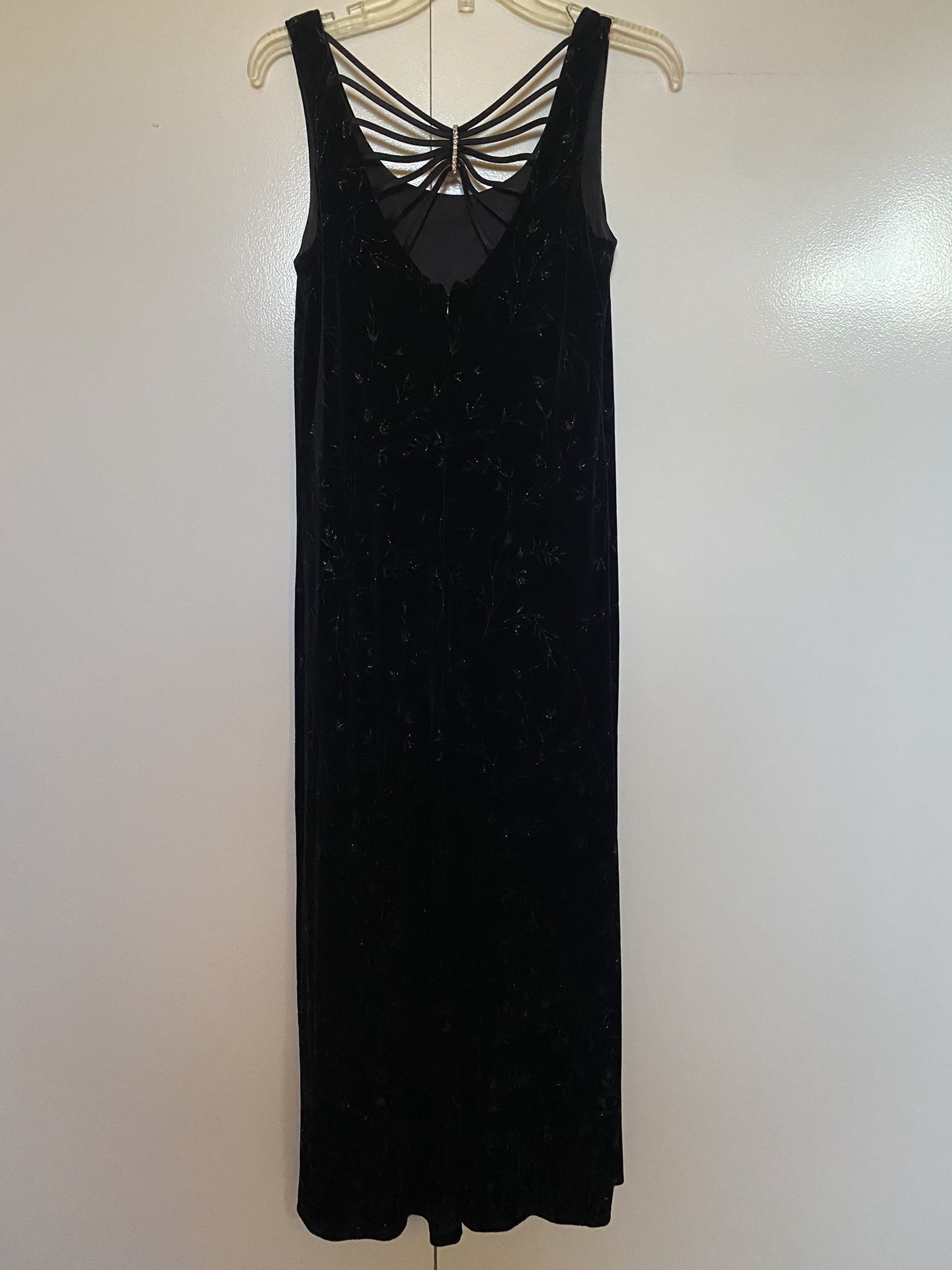 Size 6 Elegant Long Evening Gown Dress Formal For Prom Black Beautiful