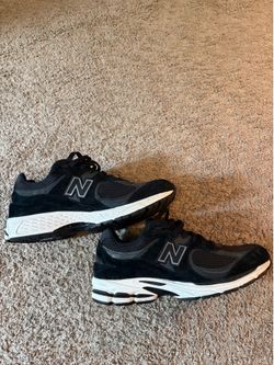 Black New Balance 2002R- Size 10