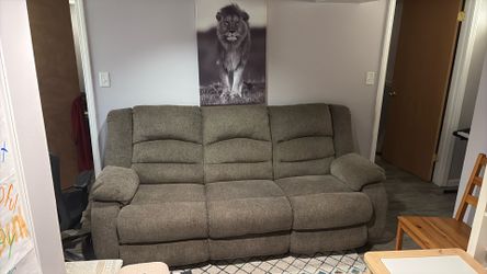 Comfortable Reclining Sofa – Good Condition
