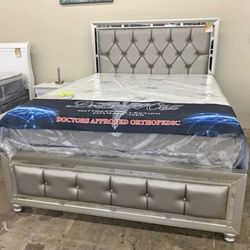 Huge Sale! Stunning Bed With Bonus Mattress Set On Sale!!