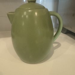 Starbucks 2012 Green Coffee Tea Pot with Lid Pottery Ceramic 25 oz