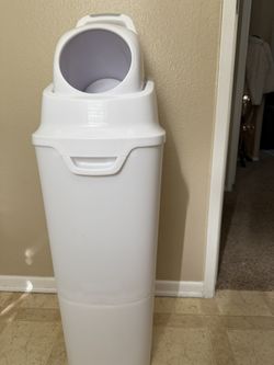 Diaper pail
