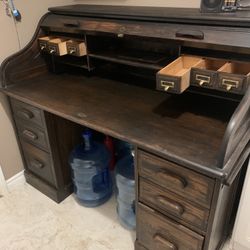 Roll top desk 