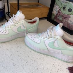 Mint Air Force 1s 