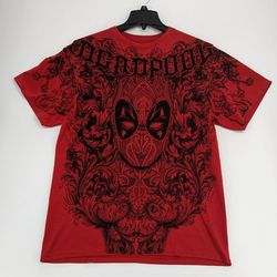 Marvel Red Deadpool Couture Graphic Crewneck Cosplay Grunge Adult T-Shirt Size M