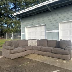 Brown Stanton - Free Local Delivery 🚚 