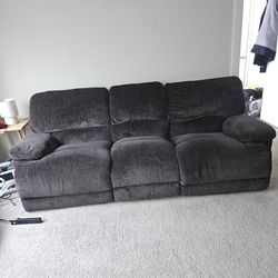 200 Obo 2 Piece Power Reclining Sofa And Love Seat Set